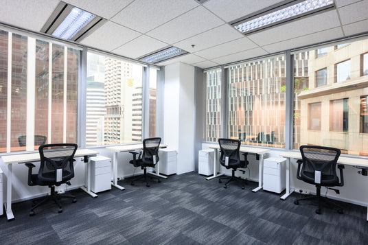 This corner room for co-working boasts breathtaking views of CapitaGreen's sky terrace.